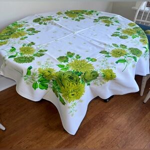 Vintage Tablecloth MCM 1950 1960 White Green Floral 48x52 Square